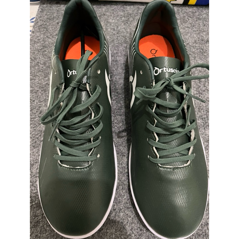 Sepatu Futsal Ortuseight Size 44