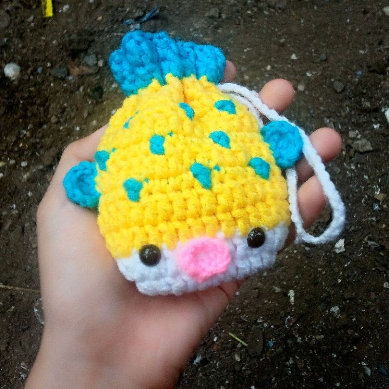 mini pouch rajut motif ikan buntal lucu / pouch puffer fish cute