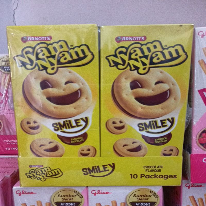 

Arnotts Nyam Nyam Smiley Banget Kue Chocolate Flavour 10 Packages