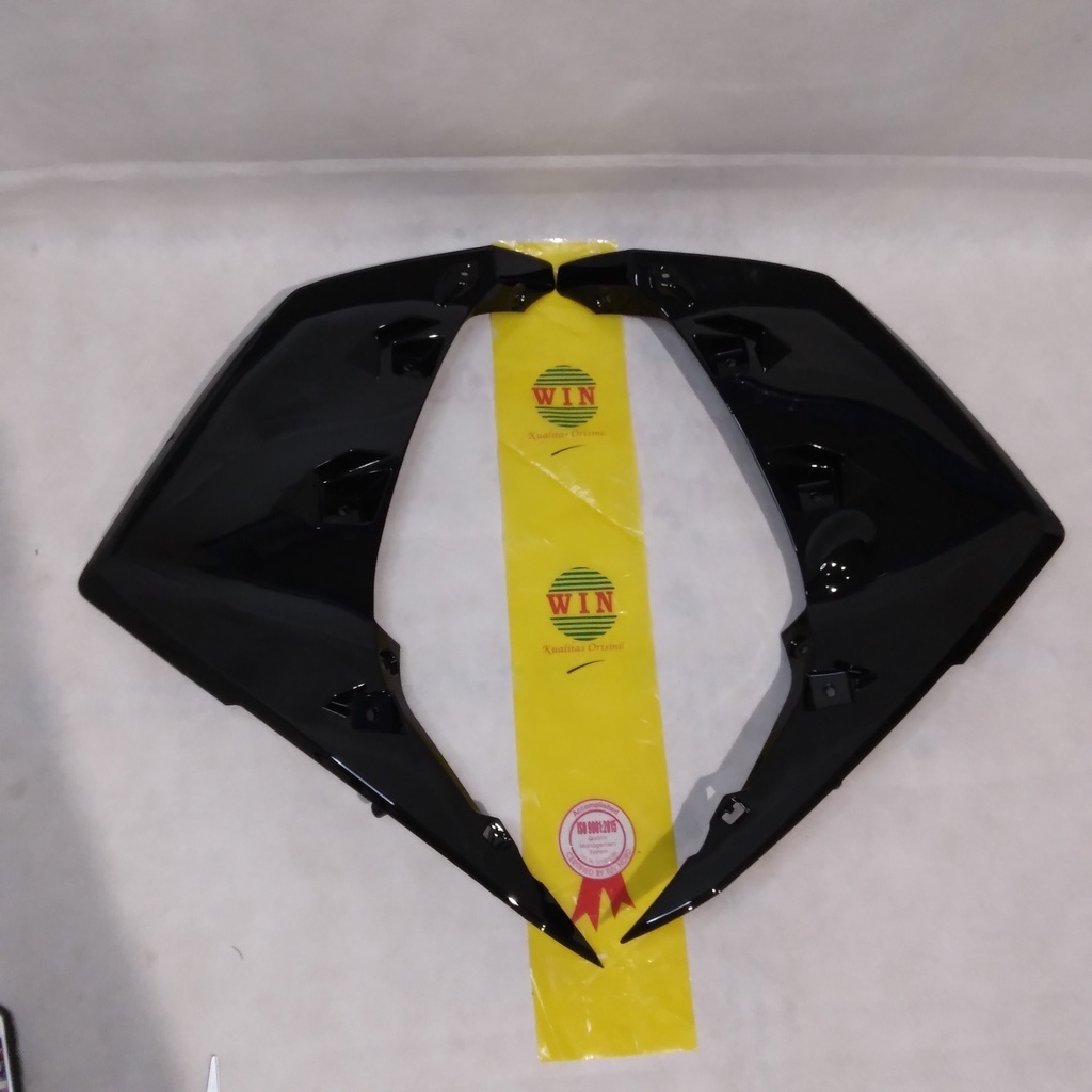 SAYAP LUAR MIO M3 HITAM / SAYAP LUAR KIRI KANAN MIO M3 BESAR HTAM / LEGSHIELD LUAR MIO M3 BESAR HITA