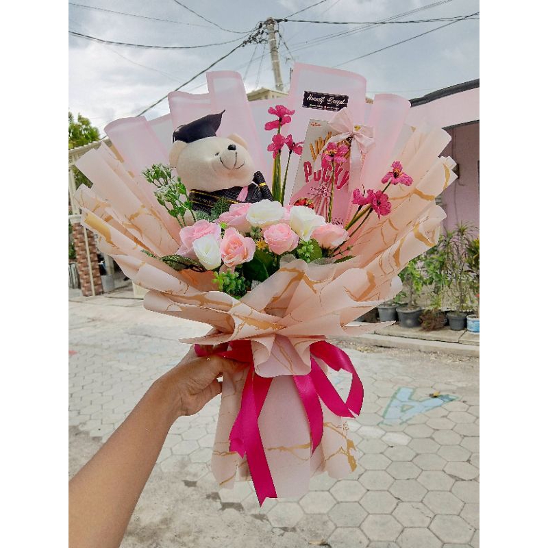 BUKET BONEKA DAN SNACK POCKY FULL BUNGA kode tasya