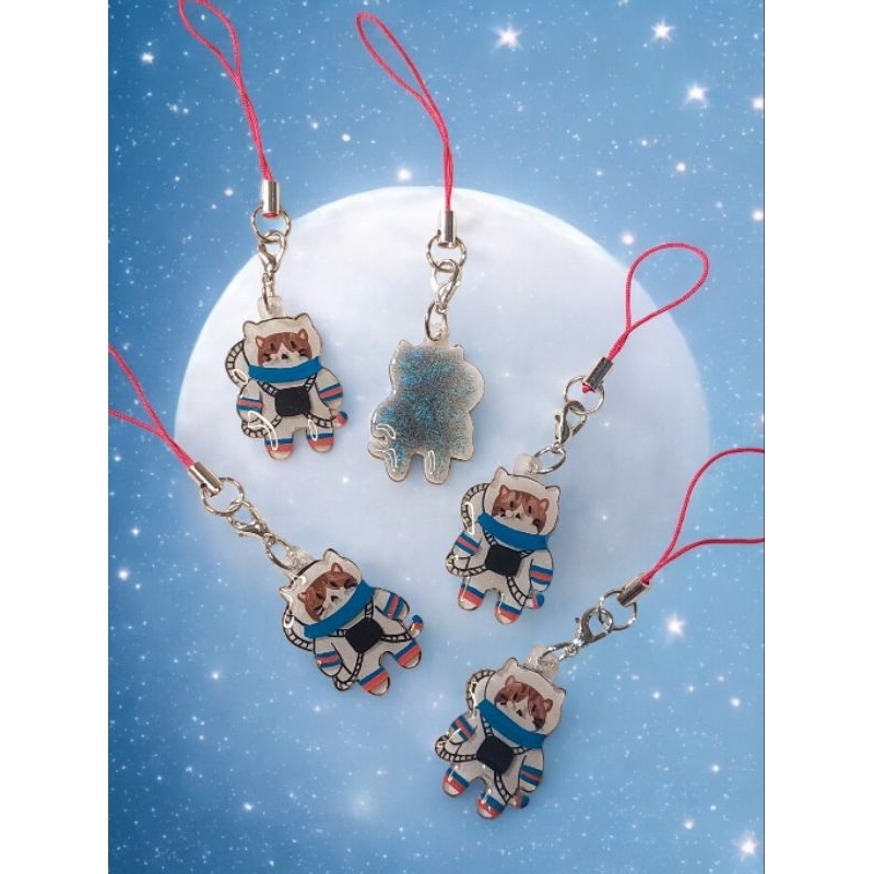 Meowstronaut phone charm and brooch| Bros dan Gantungan hp kucing astronot lucu