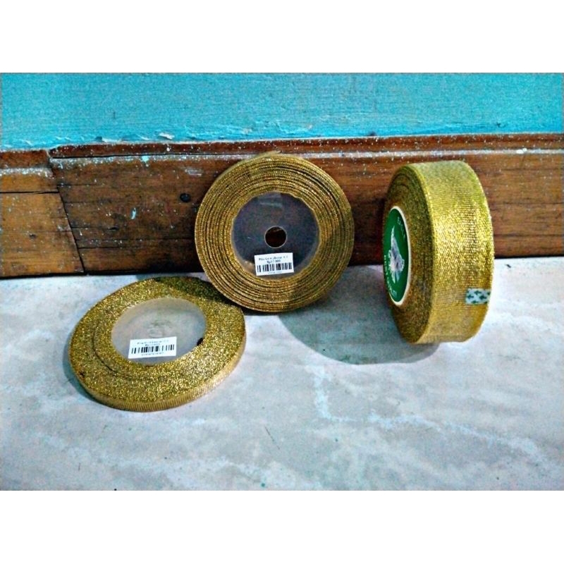 

Pita Gold Ukuran 1, 1/2 dan 1/4