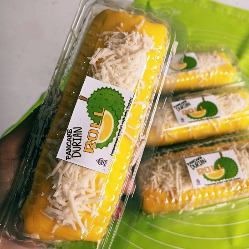 

pancake durian roll