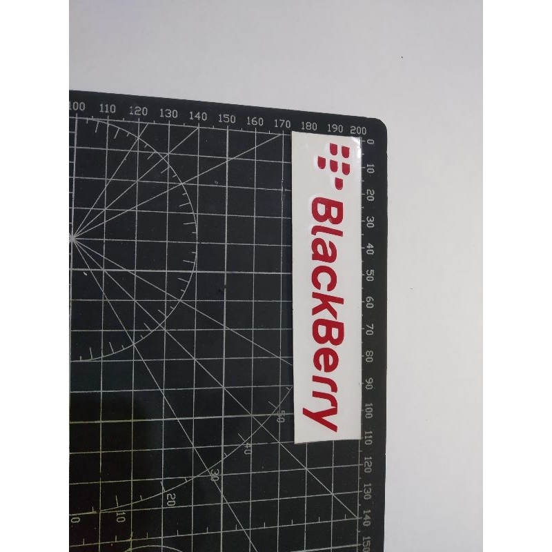 

stiker cutting blackberry