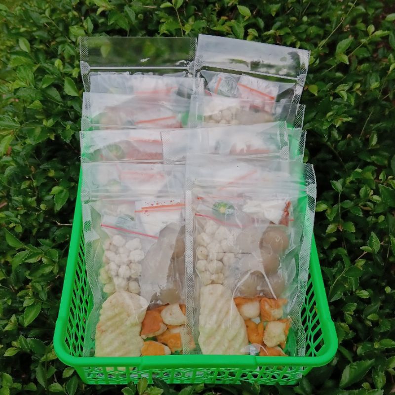 

Paket Hemat Baso Aci/Boci Instan Komplit Isi Ayam Suwir (10 pcs)