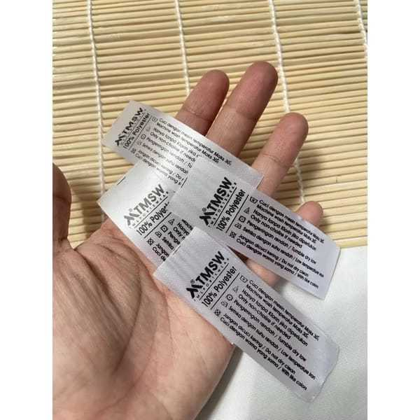 

( 1 Roll 160meter Label Satin Putih Lokal m FREE DESIGN ) Label Satin Lokal Custom 1,3cm