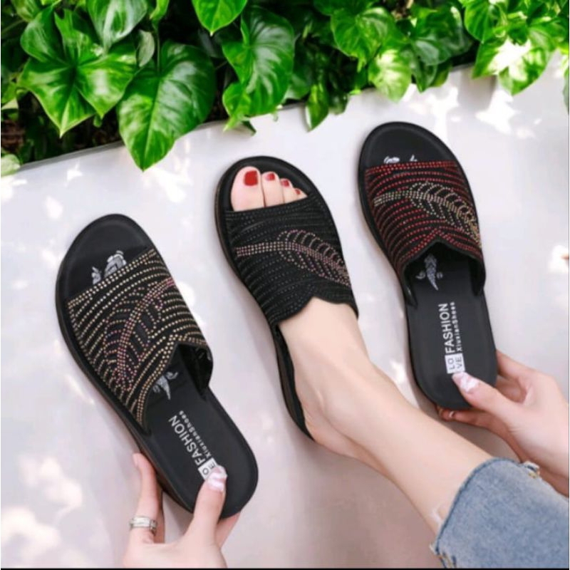 Sandal Wedges Wanita Slop Andin Motif Daun Terbaru Sandal Wanita Kondangan Sandal Slop Pesta Wanita 