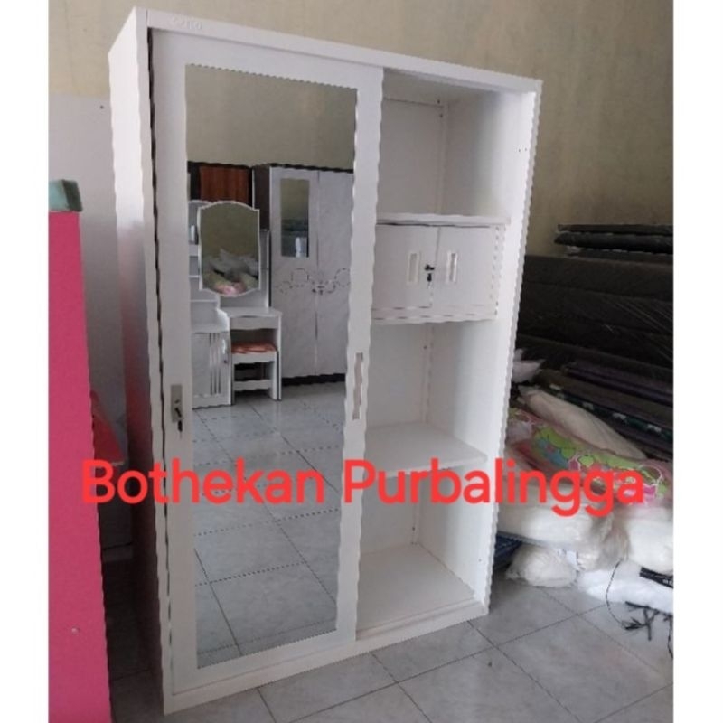 lemari baju bahan besi okelo furniture by Importa