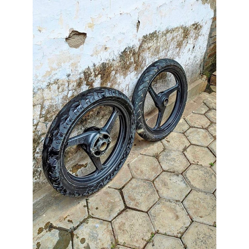 VELG PELEG PELEK TIREV TIGER REVO ORI SET BAN ORIGINAL COPOTAN