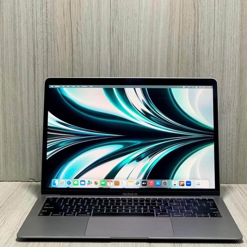 MACBOOK AIR 13" INCH RETINA 2019 RAM8/256 GB STORAGE