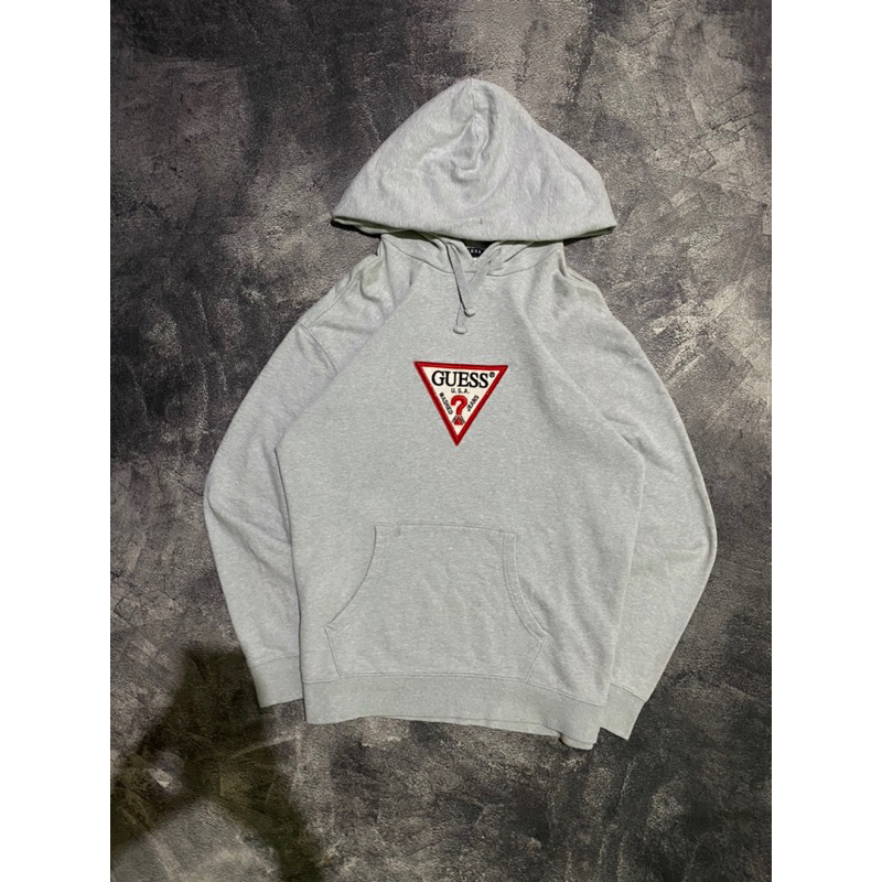 Hodie Guess