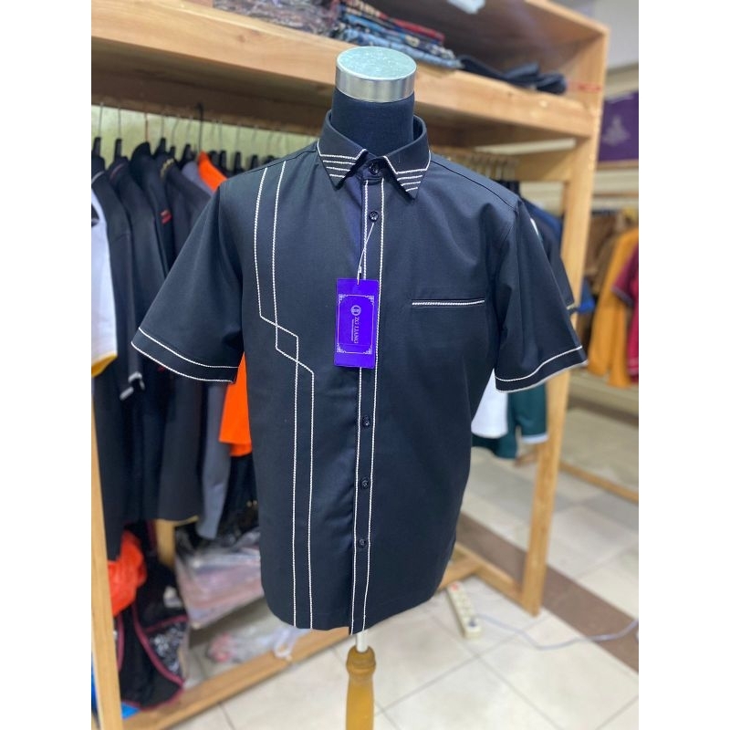 kemeja pria lengan pendek hitam list putih size L