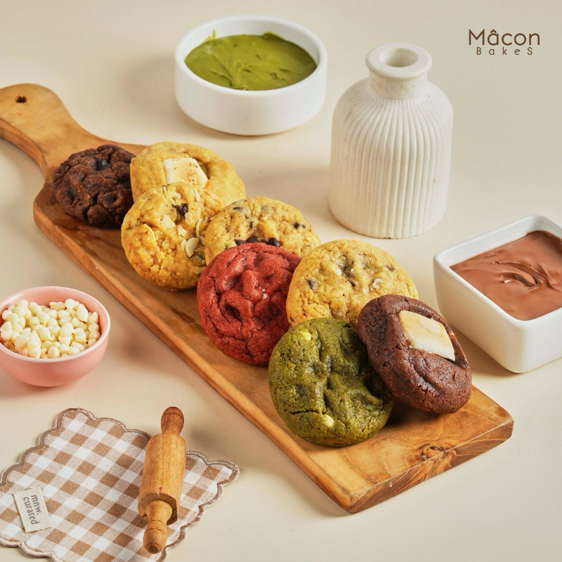 

Promo 7.7 HAMPERS LEBARAN RAMADHAN IMLEK NATAL PREMIUM HAMPERS SOFT COOKIES PREMIUM