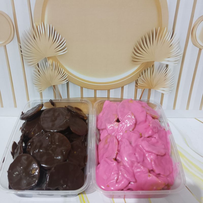 

KRIPIK PISANG LUMER,PAKET KRIPIK PISANG PREMIUM