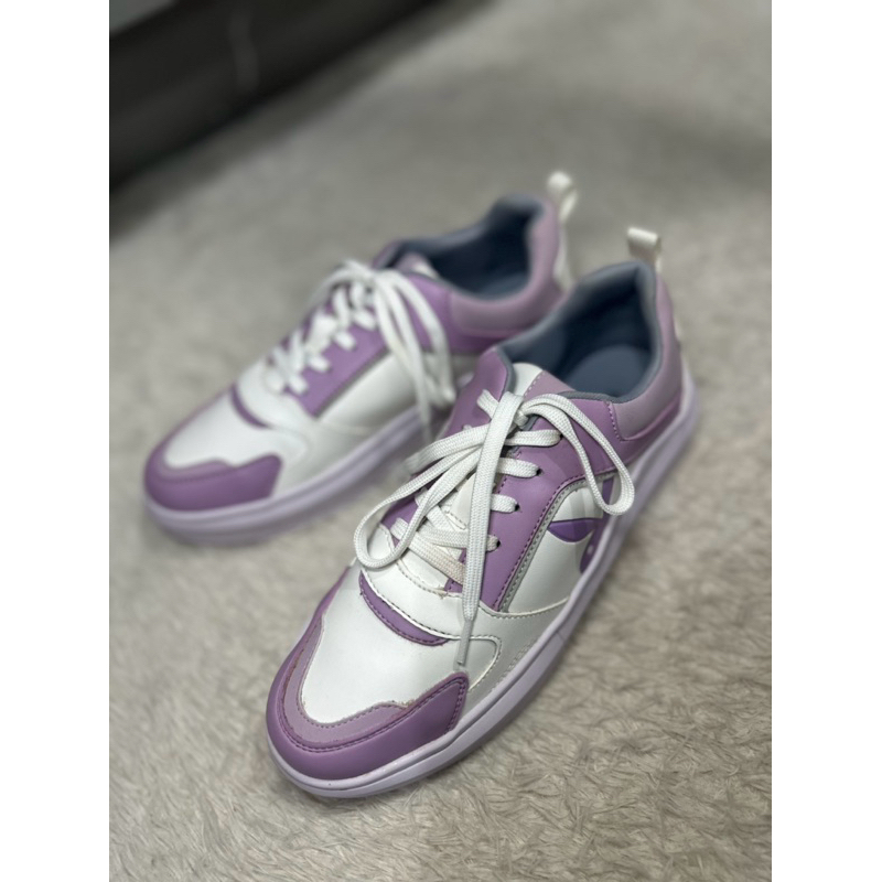Sepatu Wanita Sneakers Merk Playboy Original / Asli 100% Sepatu Style/Gaya,Casual Jalan
