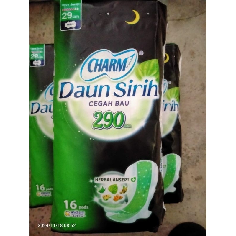 CHARM DAUN SIRIH 29CM