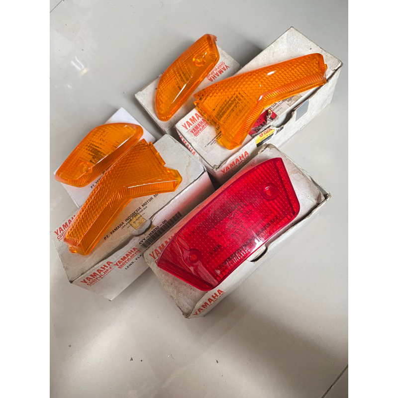 Mika Kaca Lampu Stoplamp Sen Sein Depan Belakang Yamaha Sigma Original