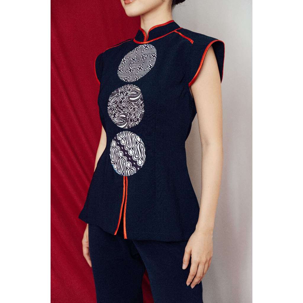 Melvee Batik - Yujie Top - Rui Hua Collection - Atasan Baju Imlek Navy Wanita Terbaru Kekinian