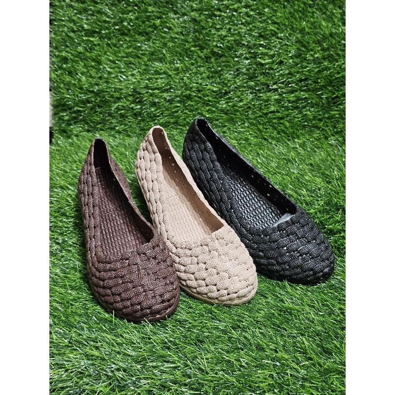 Sepatu wedges karet sepatu slip on karet