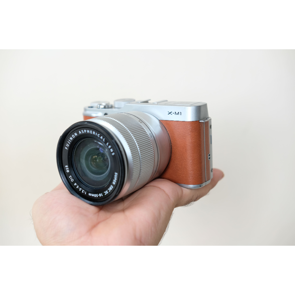 FUJIFILM X-M1 KIT 16-50MM BEKAS FUJIFILM XM1 SECOND KIT FUJIFILM X-M1 BEKAS SECOND MULUS