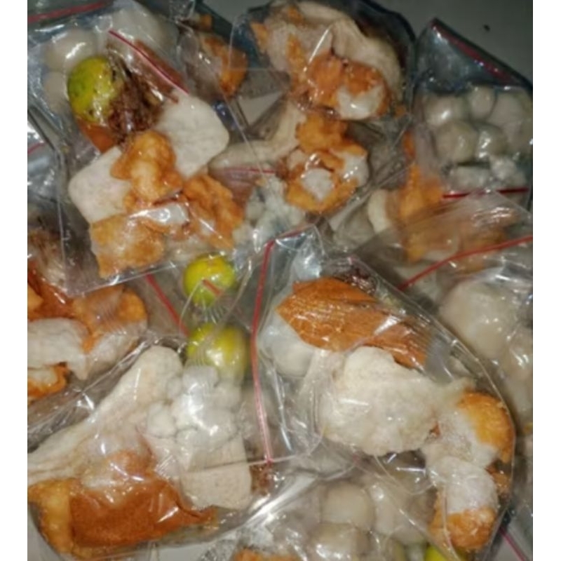 

PEKET HEMAT BAKSO ACI ISI AYAM SUWIR 7 PCS