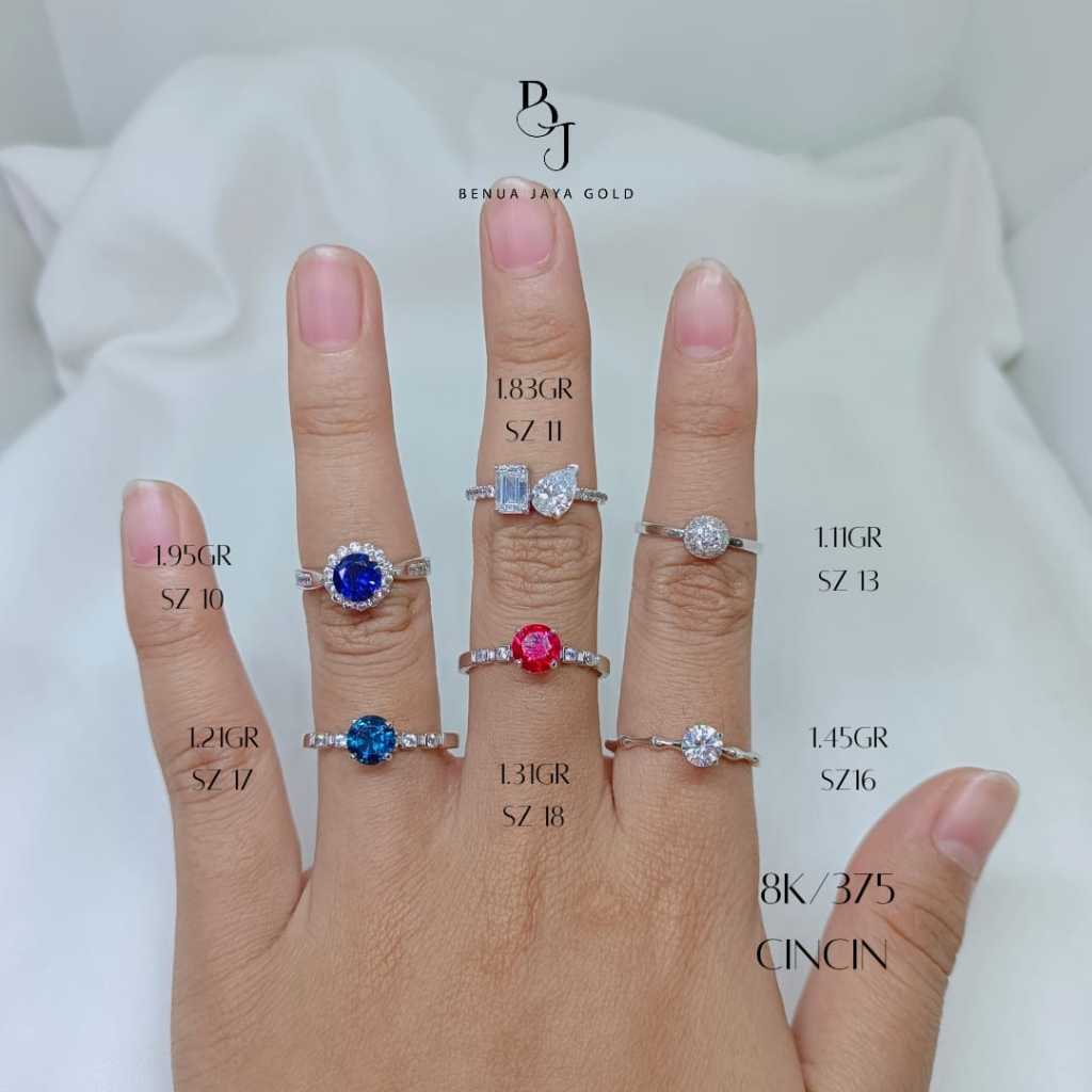 Cincin Solitaire Diamond Look Emas Putih 8K/375