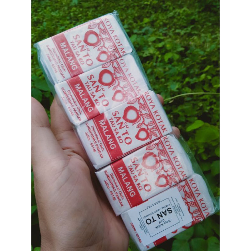 

Kue sagu SAN TO malang