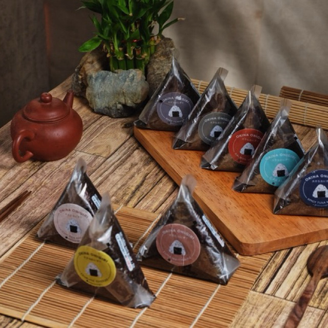 

HOMEMADE ONIGIRI | OKINA ONIGIRI