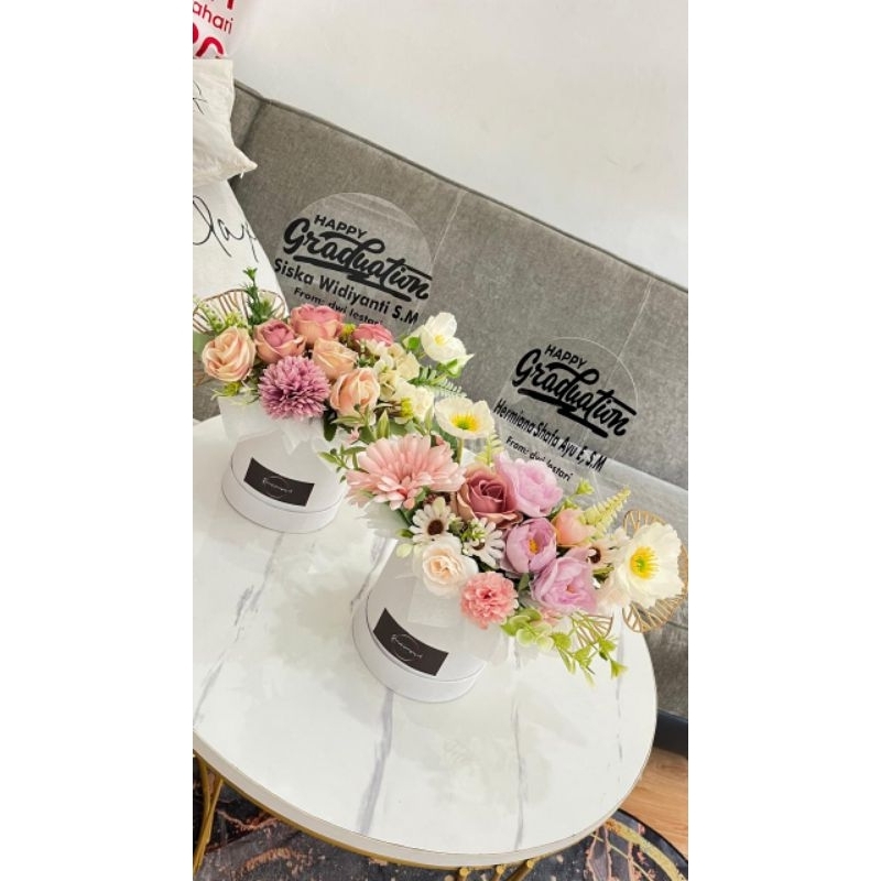 

bloombox akrilik/ flowerbox akrilik / gift wisuda / grand opening