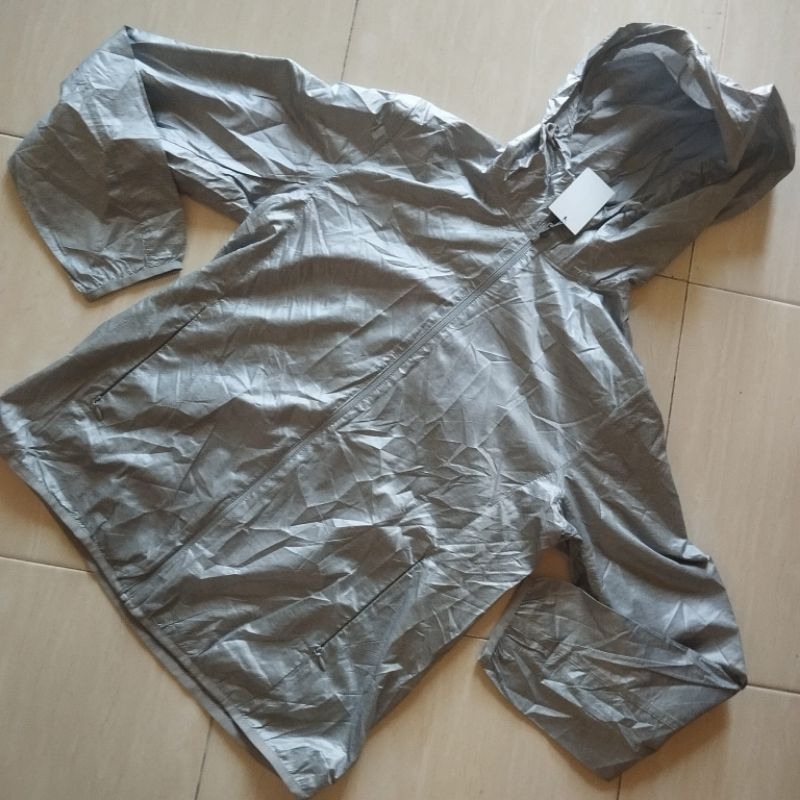 Jacket Running UNIQLO Size M fit L Outdoor Sport Olahraga Hoodie Original