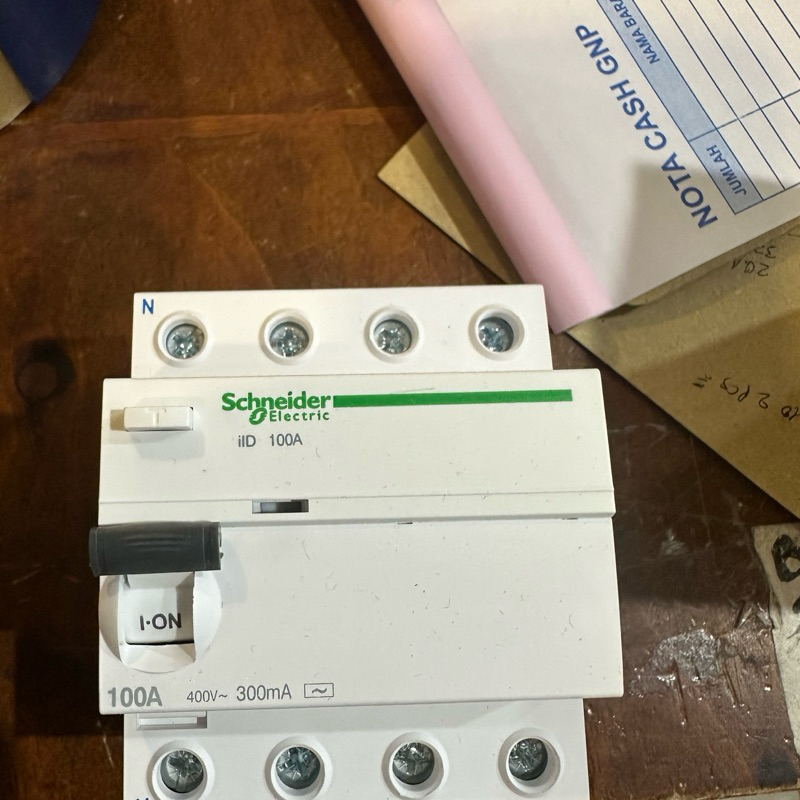 elcb 4p 100a 300ms schneider original