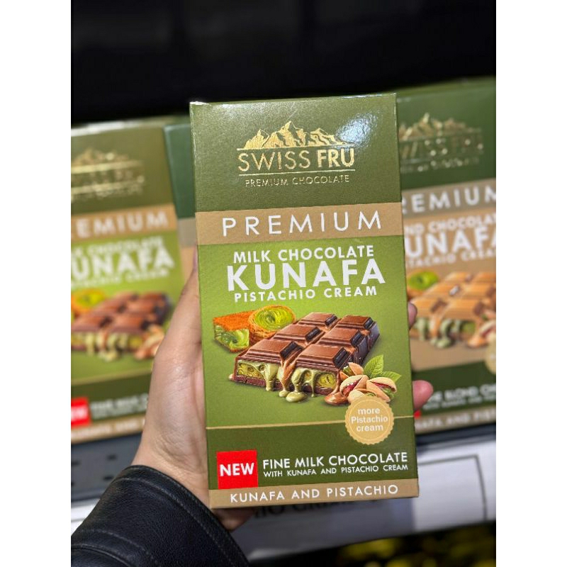 

swiss fru pistachio kunafa cokelat Dubai