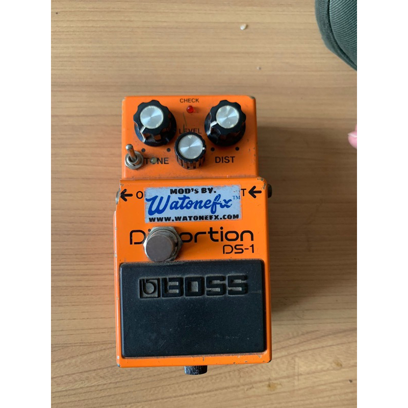 BOSS DS1 KEELEY MODS WATONEFX