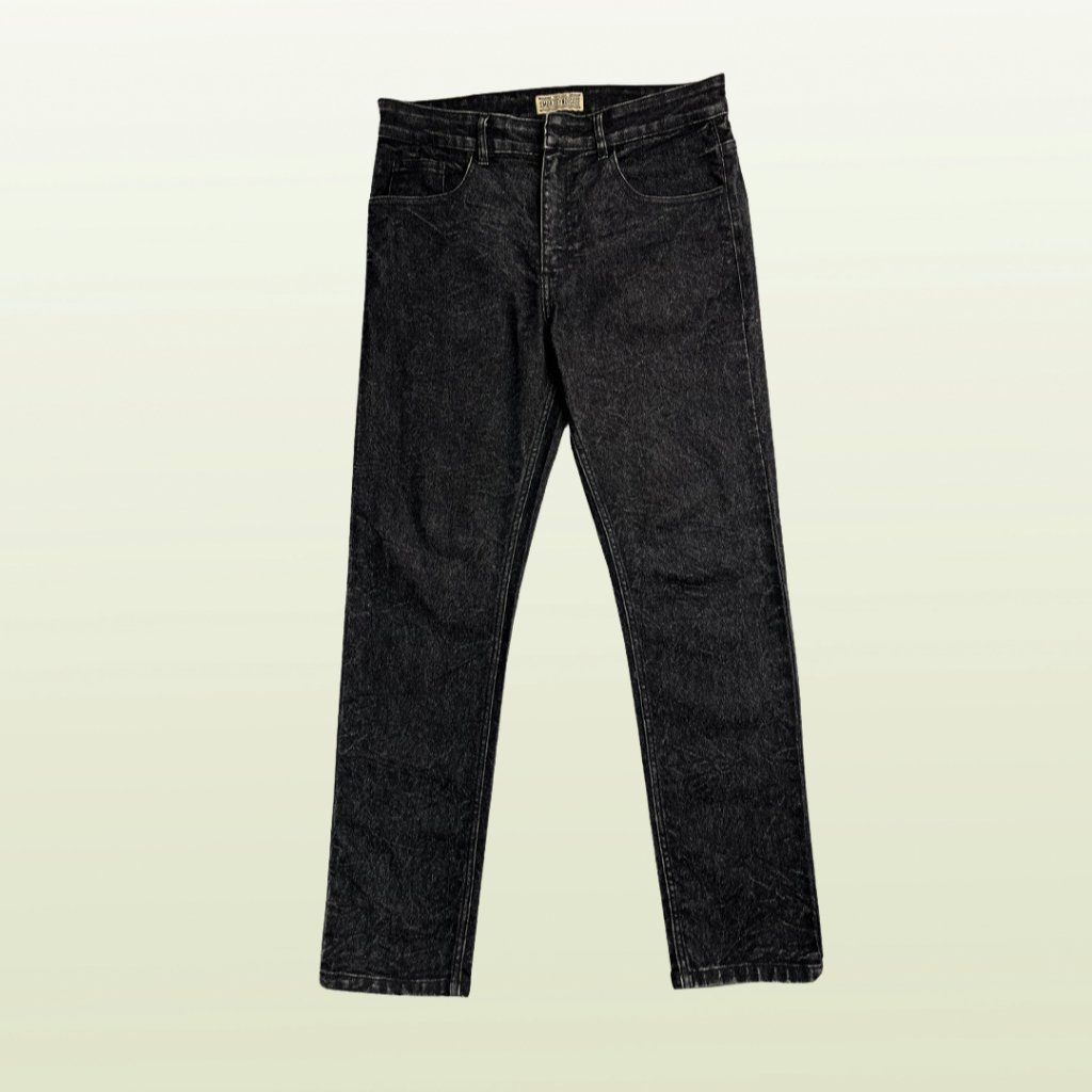 SMOKE Washed Jeans "ROCKWORKS" Hitam Reguler Fit