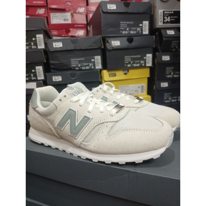 Nb 373