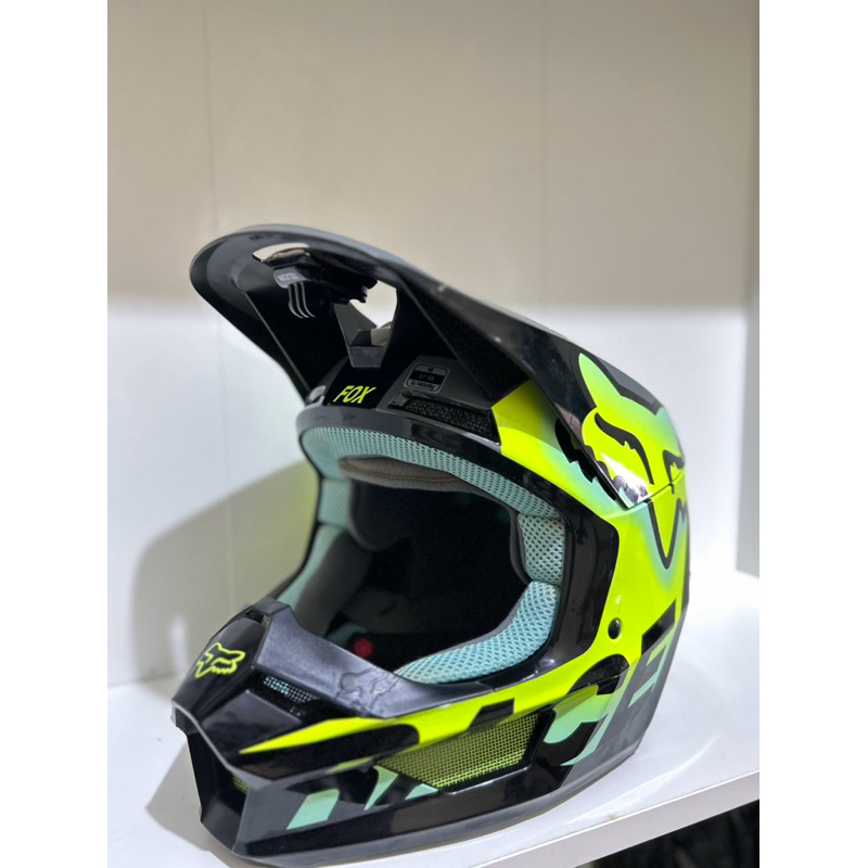 HELM FOX V1