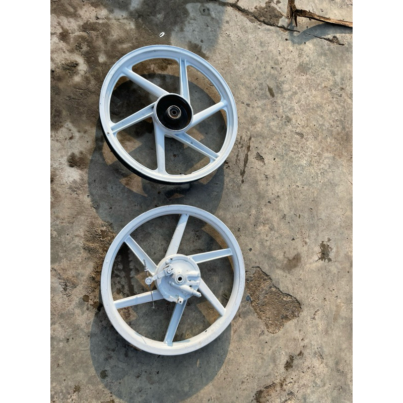 velg langka asli copotan ring 17 tipe tromol