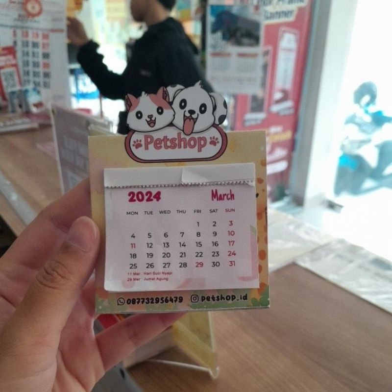 

Kalender Duduk Mini Bentuk