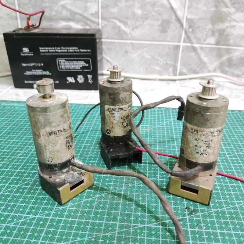 3pcs DC MOTOR ametek pittman 24V dc motor dc bekas