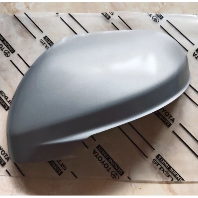 cover spion avanza veloz tahun 2012-2018 sillver,hitam-kiri