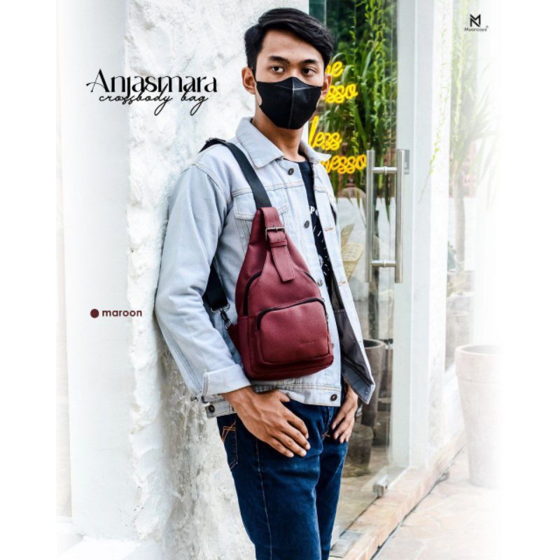 tas cowok crossbodybag Anjasmara maroon by moonzaya