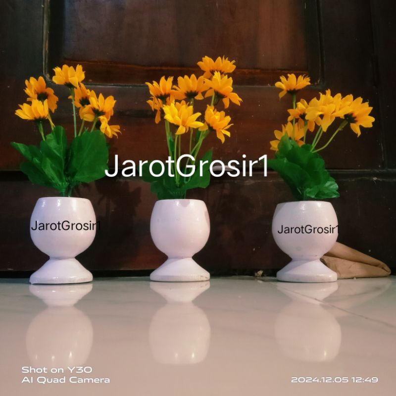 BUNGA HIAS MATAHARI MEJA VAS GUCI // BUNGA HIAS ARTIFICIAL TINGGI 20CM // ORNAMEN VAS GUCI TANAMAN P