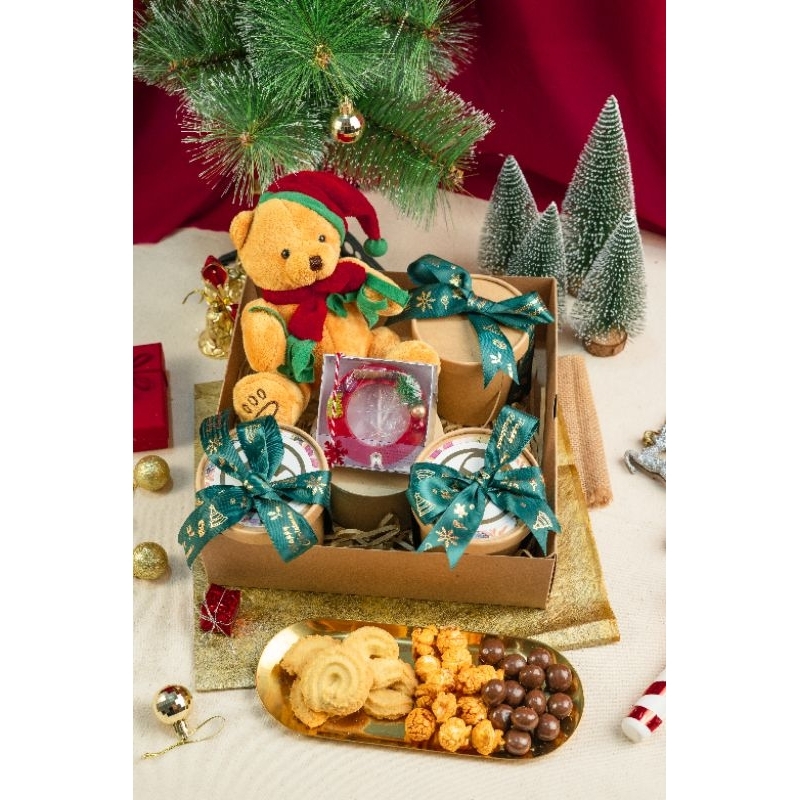

Holly Jolly - Greatgift Hampers Christmas 2024 / Hampers Natal / Parcel Natal / Cookies