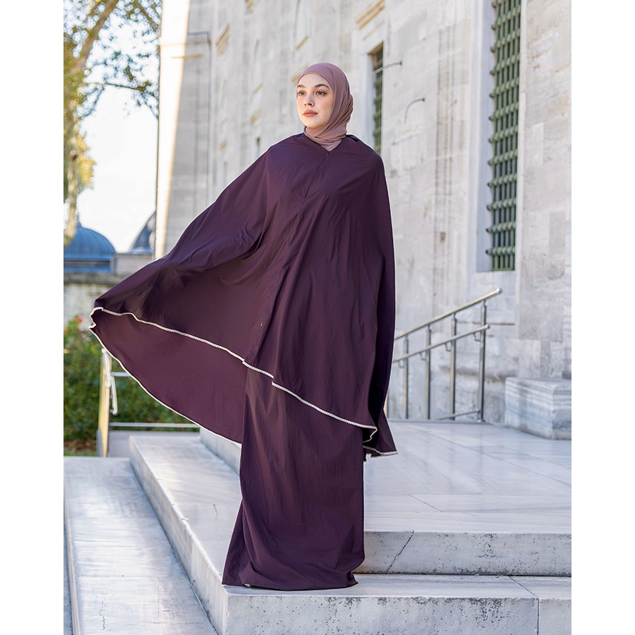 Heaven Lights - Sabeen Prayer Set - Mukena Travel Soft Parasut Polos