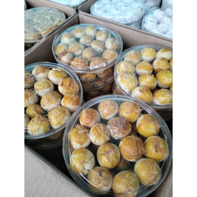 

paket Kue 3Toples @250grm pilih suka suka