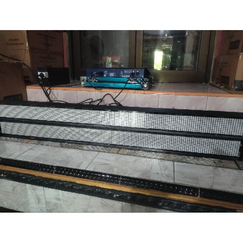 LED Strobo Bar TRF 16P / wallwasher