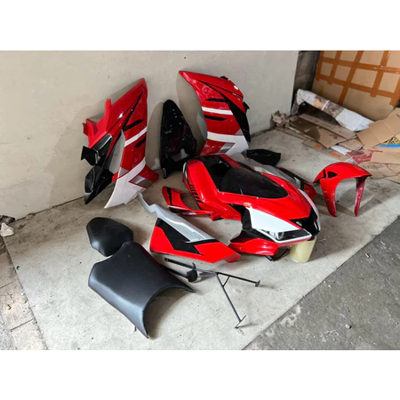 Full Fairing Yamaha New Vixion Model R15 V3 Fullbody Modifikasi New Vixion