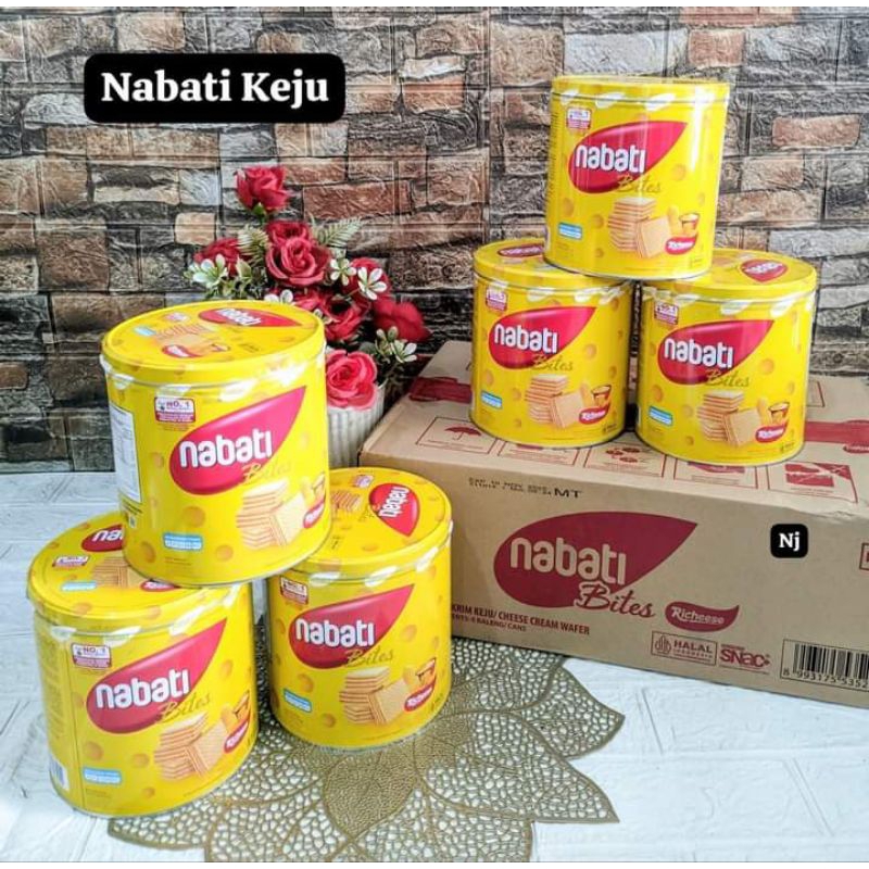 

PROMO NABATI Bites Richeese Kaleng 240gr