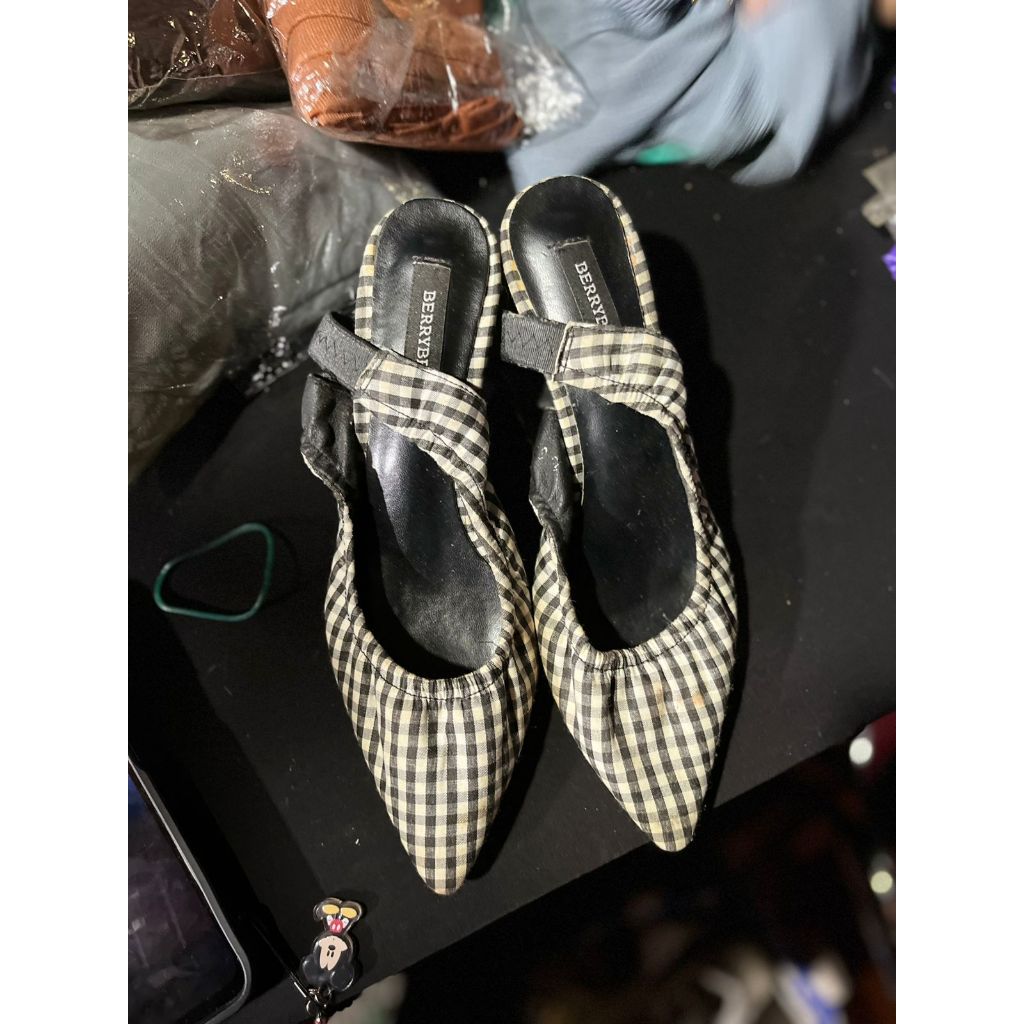 Sepatu by Berrybenka